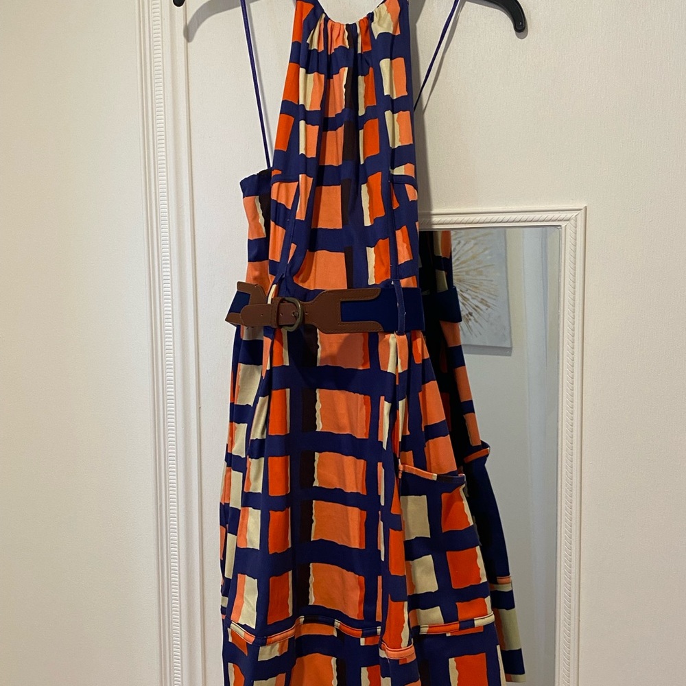 Jessica Simpson color block belted, snap closure halter dress